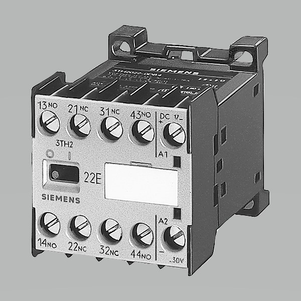 Contactor auxiliar 22E EN 50011 2 NA + 2 NC borne de tornillo mando por AC 220 V AC 50/60 Hz