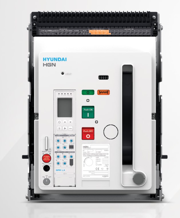 2000 Amp, tipo Fijo, terminal Horizontal; Voltaje de Control AC/DC 110V, unidad LSIG tipo GPR-LN
