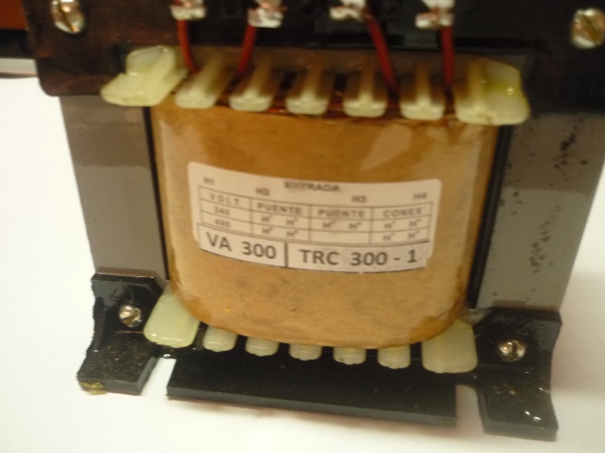 TRANSFORMADOR 300VA P:480/240VAC S:240/120VAC